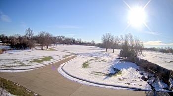 Weather camera view of Village Links of Glen Ellyn.
