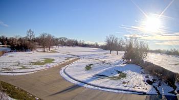 Weather camera view of Village Links of Glen Ellyn.