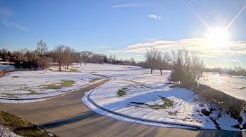 Weather camera view of Village Links of Glen Ellyn.