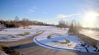 Weather camera view of Village Links of Glen Ellyn.