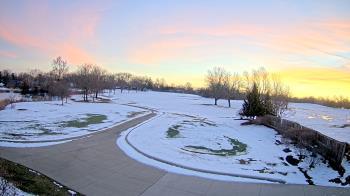 Weather camera view of Village Links of Glen Ellyn.