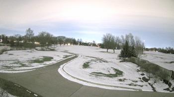 Weather camera view of Village Links of Glen Ellyn.