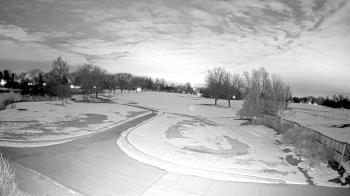 Weather camera view of Village Links of Glen Ellyn.