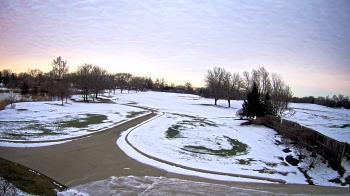Weather camera view of Village Links of Glen Ellyn.