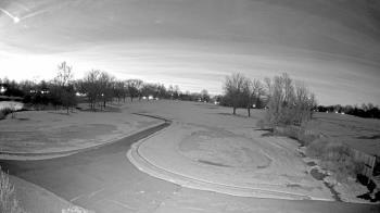 Weather camera view of Village Links of Glen Ellyn.