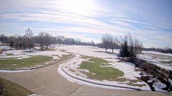 Weather camera view of Village Links of Glen Ellyn.