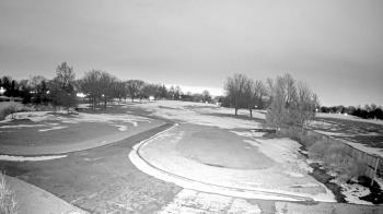 Weather camera view of Village Links of Glen Ellyn.