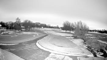 Weather camera view of Village Links of Glen Ellyn.