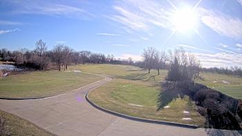 Weather camera view of Village Links of Glen Ellyn.