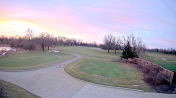 Weather camera view of Village Links of Glen Ellyn.