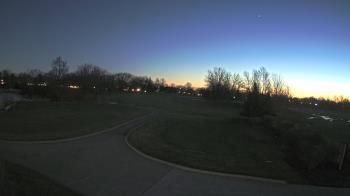 Weather camera view of Village Links of Glen Ellyn.