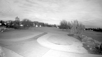 Weather camera view of Village Links of Glen Ellyn.