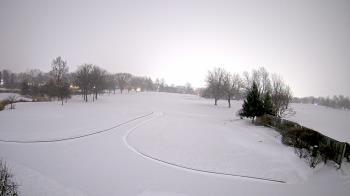 Weather camera view of Village Links of Glen Ellyn.