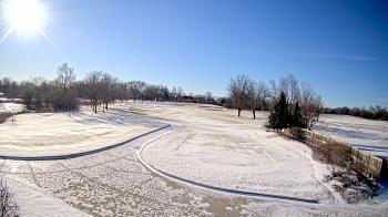 Weather camera view of Village Links of Glen Ellyn.