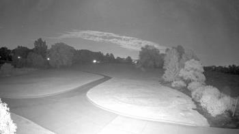Weather camera view of Village Links of Glen Ellyn.