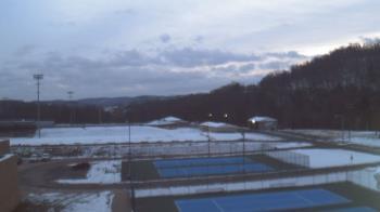 Weather camera view of Kiski Area HS.