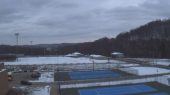 Weather camera view of Kiski Area HS.