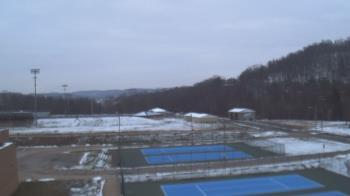 Weather camera view of Kiski Area HS.