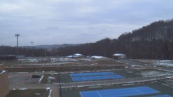 Weather camera view of Kiski Area HS.