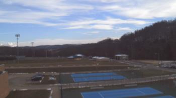 Weather camera view of Kiski Area HS.