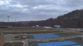 Weather camera view of Kiski Area HS.