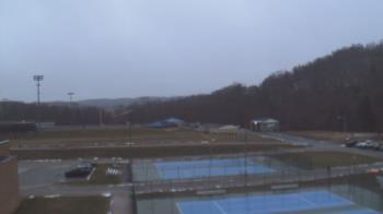 Weather camera view of Kiski Area HS.