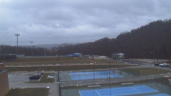 Weather camera view of Kiski Area HS.