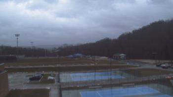 Weather camera view of Kiski Area HS.