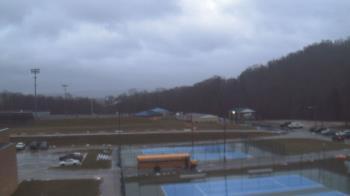 Weather camera view of Kiski Area HS.