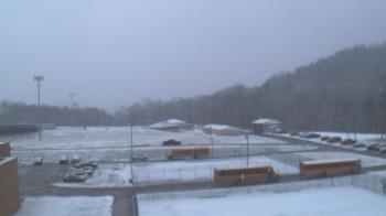 Weather camera view of Kiski Area HS.