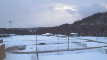 Weather camera view of Kiski Area HS.