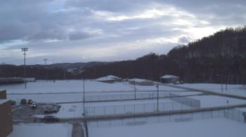 Weather camera view of Kiski Area HS.