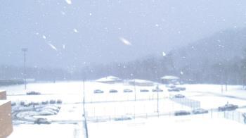Weather camera view of Kiski Area HS.