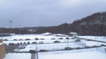 Weather camera view of Kiski Area HS.