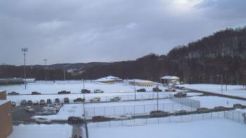 Weather camera view of Kiski Area HS.