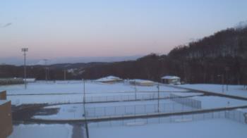 Weather camera view of Kiski Area HS.
