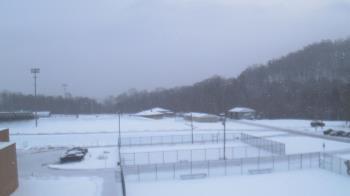 Weather camera view of Kiski Area HS.