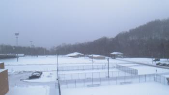 Weather camera view of Kiski Area HS.