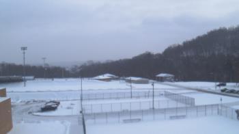 Weather camera view of Kiski Area HS.