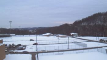 Weather camera view of Kiski Area HS.