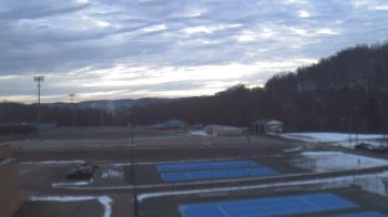 Weather camera view of Kiski Area HS.