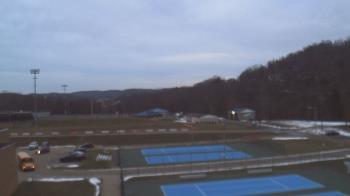 Weather camera view of Kiski Area HS.