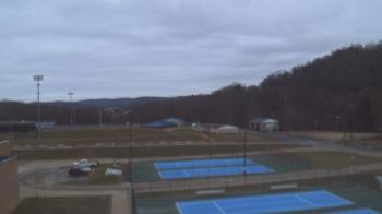 Weather camera view of Kiski Area HS.