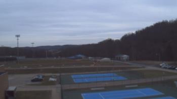 Weather camera view of Kiski Area HS.