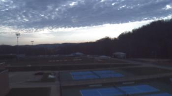 Weather camera view of Kiski Area HS.