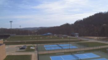 Weather camera view of Kiski Area HS.