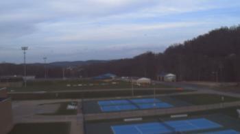 Weather camera view of Kiski Area HS.