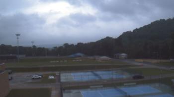 Weather camera view of Kiski Area HS.