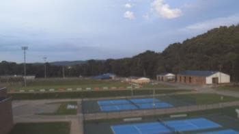 Weather camera view of Kiski Area HS.