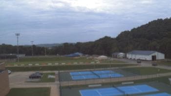 Weather camera view of Kiski Area HS.